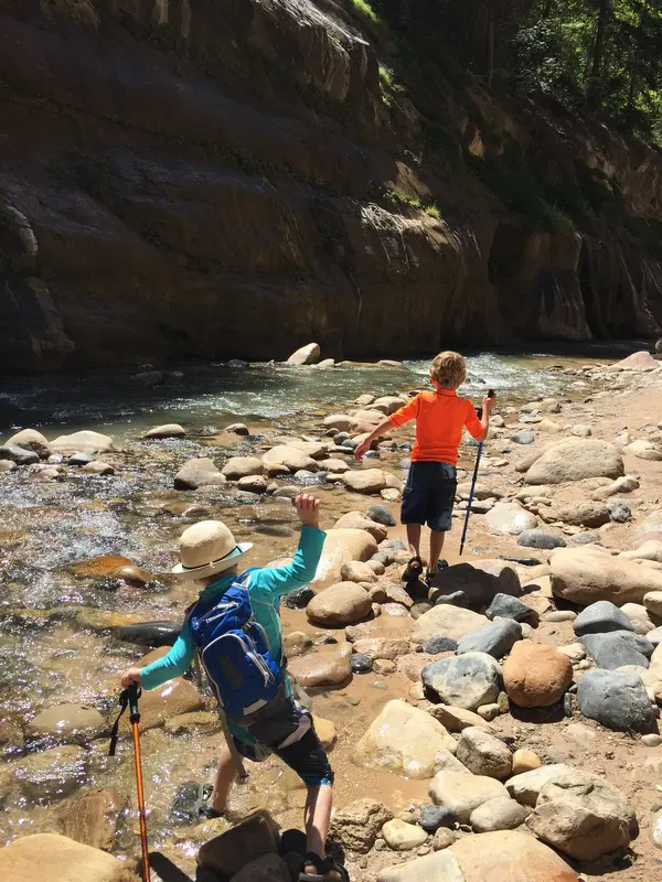 Zion Narrows Hike 5 Useful Things to Know Before You Go No Back Home