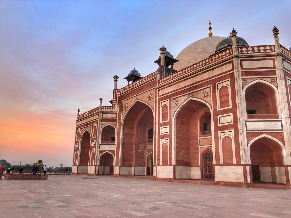 7 Best Places to Visit In Delhi - No Back Home